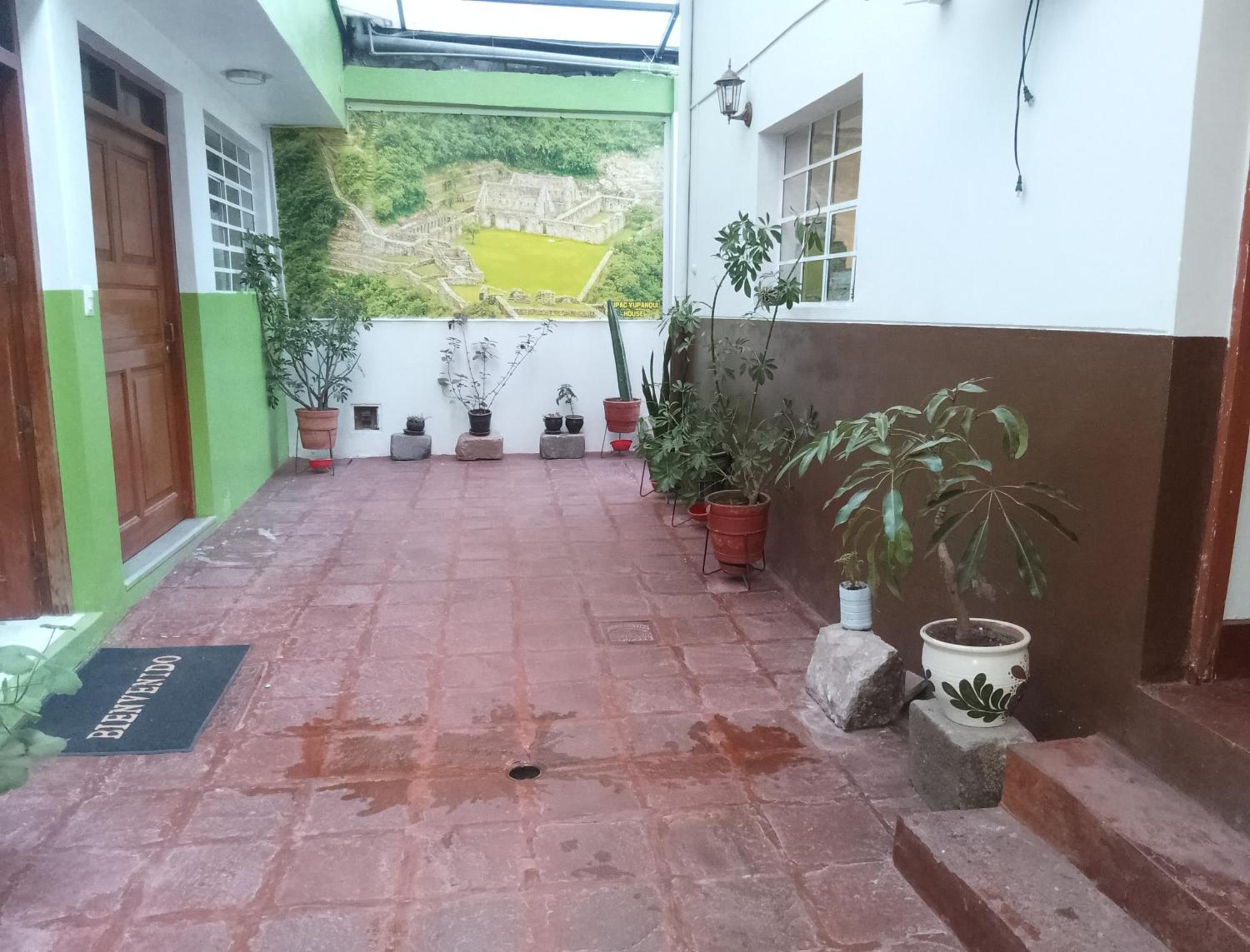 Hostel Tupac Yupanqui House Cuzco Exterior foto